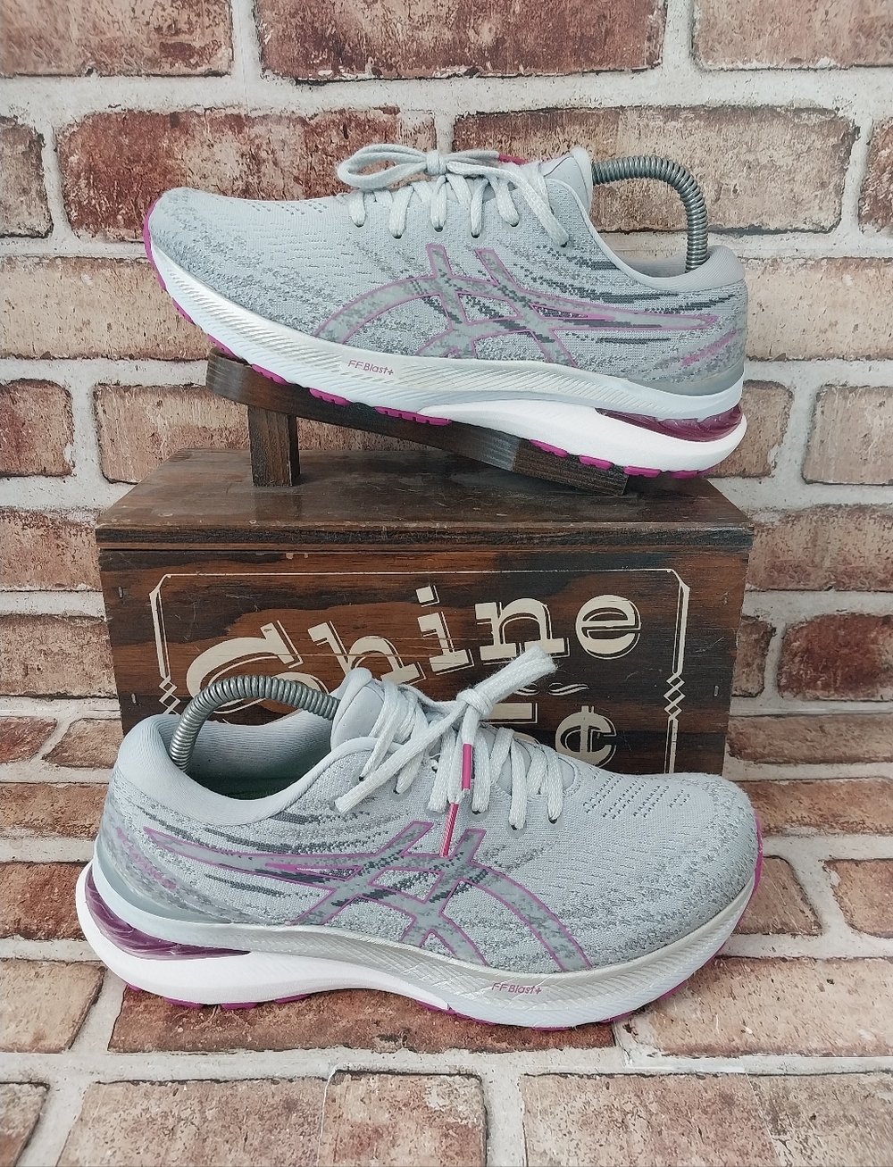 Pre-owned Asics Gel-kayano 29